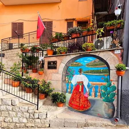 Guest house Borgo 74 Piana Degli Albanesi